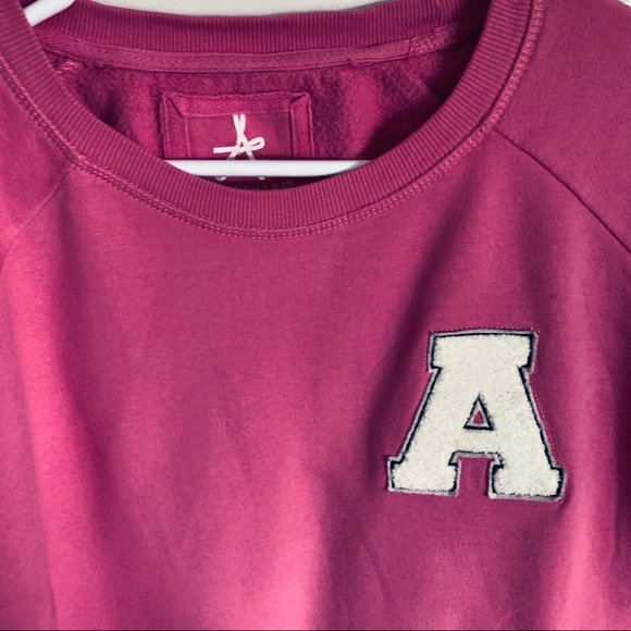 Pink sweater. Warm. Long sleeves. - Picture 6 of 6